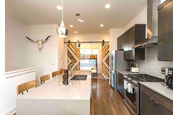*Rooftop +downtown close +Murals - Image 2