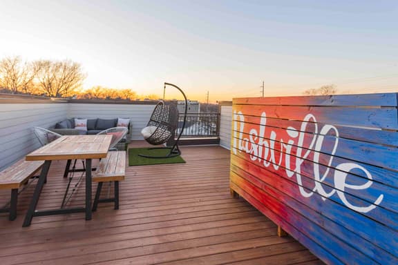 *Rooftop +downtown close +Murals - Image 1