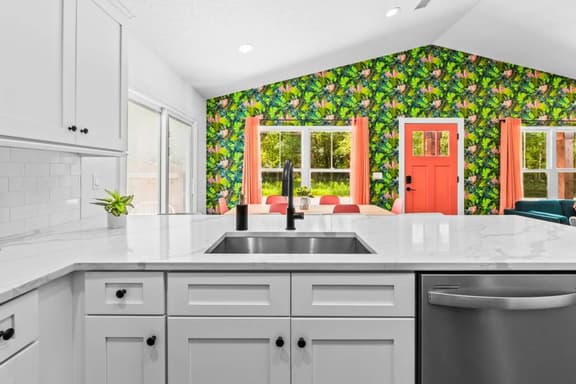 Pink Palm - Private Pickleball Court! - Image 1
